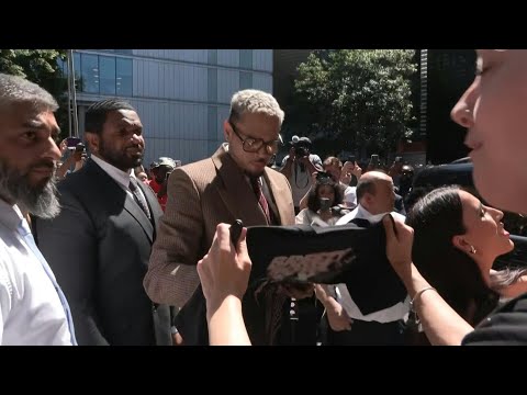 US R&B singer Chris Brown leaves UK court after denying more charges in assault case | AFP