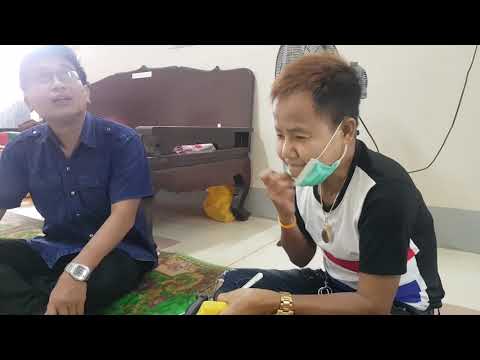 ถึงอยากจนกะเคยเลี้ยงอาหารนักเร ถึงอยากจนกะเคยเลี้ยงอาหารนักเร