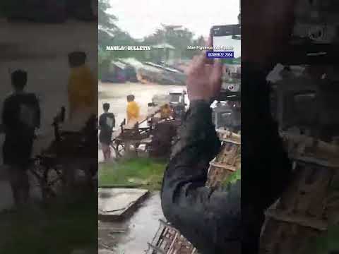 Houses in Libon town, Albay carried away by flood