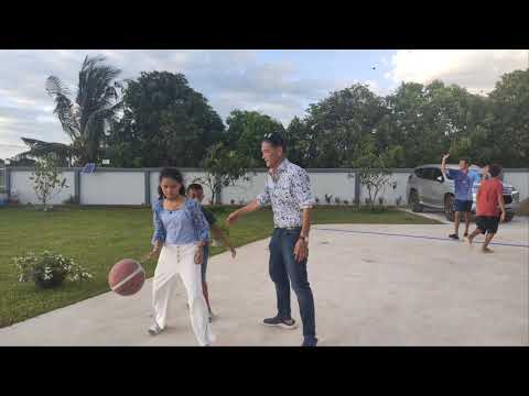 น้องป่านออกกำลังกาย-เล่นบาส,เซ น้องป่านออกกำลังกาย-เล่นบาส,เซ