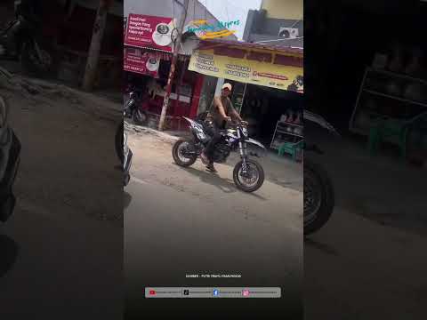 Seorang Pria Diduga Lakukan Aksi Pura-Pura Tertabrak Mobil di Cirebon