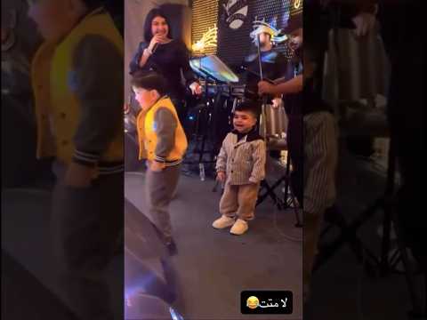 طفل جنن قمر هز الركبه