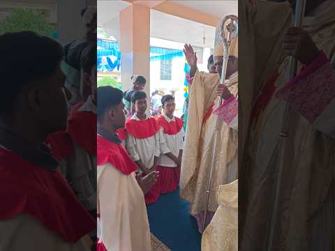 ले चल हमको प्यारे प्रभु WATCH THE SMILES, WATCH THE AFFECTION. RECEIVE GOD'S BLESSINGS