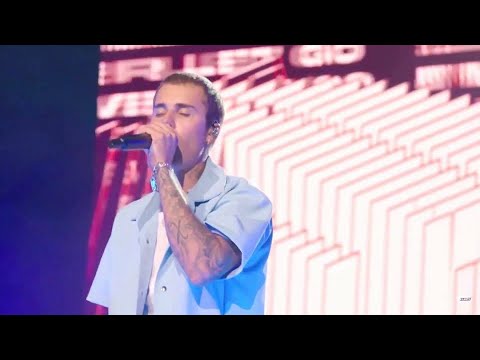 Justin Bieber - Somebody / Hold on / Deserve you  at The Freedom Experience