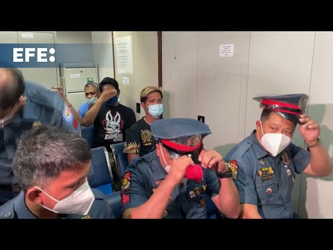 Cuatro policías son condenados por la muerte de un padre y un hijo en la guerra antidroga de Duterte