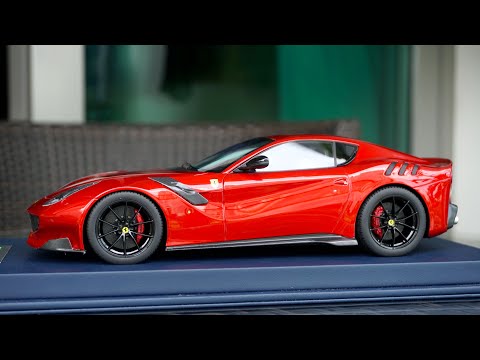[Unboxing] 1:18 LookSmart Ferrari F12 TDF Rosso Fuoco