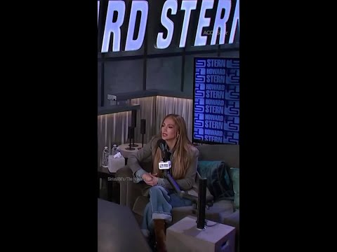 🔥 🔥 🔥 Explosivas y honestas declaraciones de #JLo sobre su vida amorosa 💔.
#EnriqueSantosShow #J