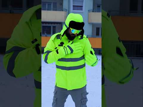 Inimă in zăpadă - Petre incearca sa fie romantic ❤️ #comedie #love #inima #snow #funny #amuzant