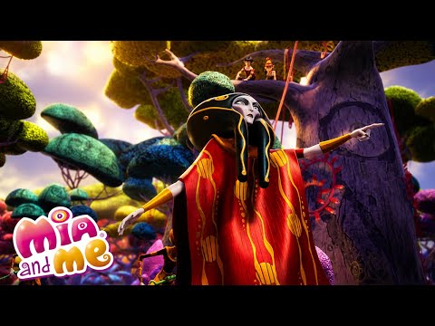 GOOSEBUMPS! Mia discovers a huge wonder! 👀 - ULTIMATE COMPILATION! - Mia and me 🦄🌈