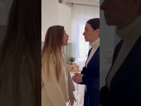 Le richieste delle adolescenti #fans #only #mamma #adolescente #bambina #sitoblu