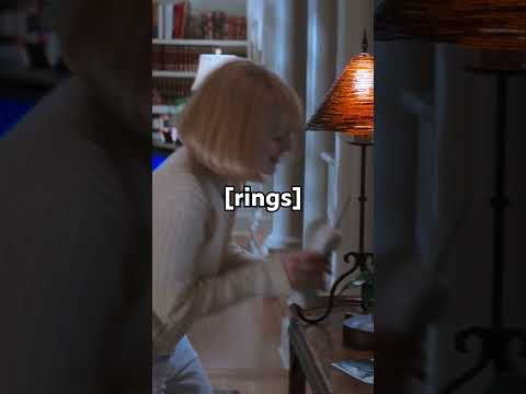 Who's There? | Scream (1996)