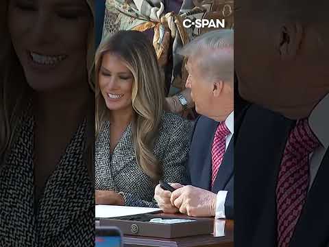 Trump signs executive <strong>order</strong> on women's health