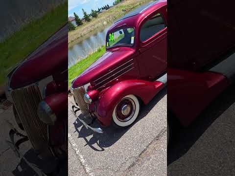 36 Ford in an eye catching color
