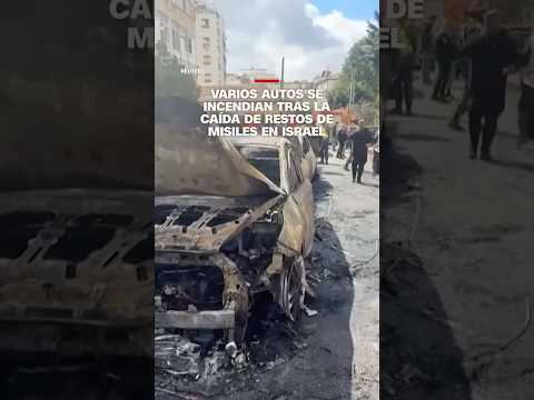 Varios autos se incendian tras la caída de restos de misiles en Israel