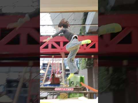 #6646Do you have 😮😮😳this sport in your country?! #Trampoline #Aerial Man#game #funnyshorts