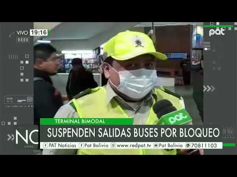 Suspenden salida de los buses por bloqueo