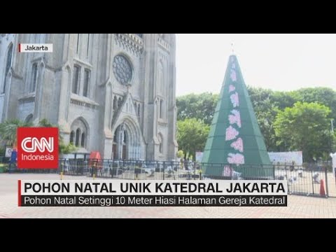 Pohon Natal Unik Katedral Jakarta