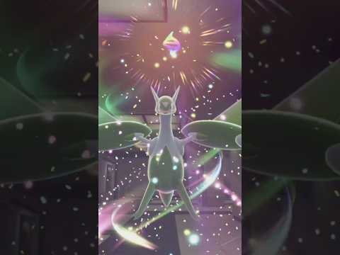 Eon Girl Boss (9/10) #pokemonlegendsza #megalatias #shinypokemon #comp #fyp