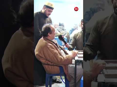 مرتي جانت تشتم ريحة بيه مال بنات 😂#shorts