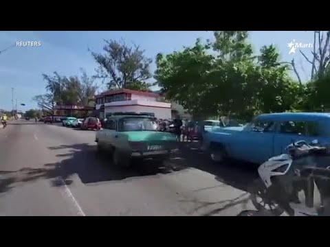 Info Martí | Colas para comprar combustible y apagones hoy en Cuba