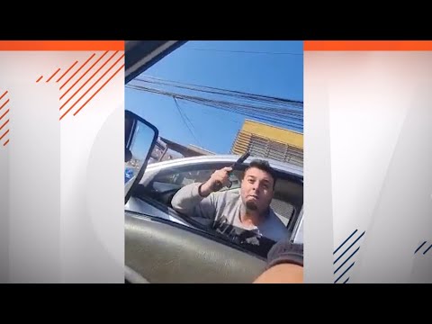 Buscan a conductor que amenaza con una pistola en La Ligua