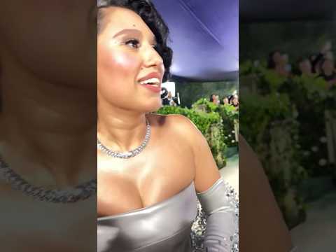Raye Fangirls Over Nicki Minaj At the 2024 Met Gala | Billboard #Shorts