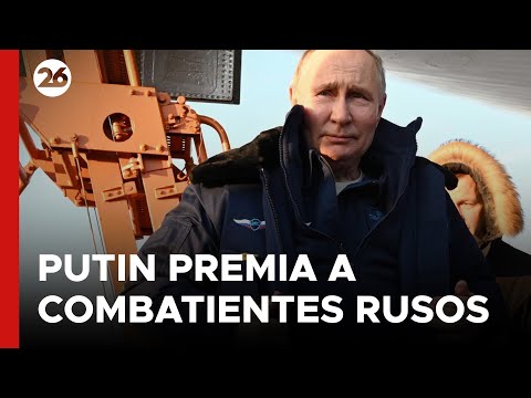 RUSIA | Putin entrega medallas a unidades militares por su campaña en Ucrania