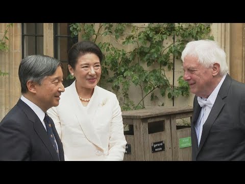 L'empereur et l'impératrice du Japon accueillis à l'Université d'Oxford | AFP Images