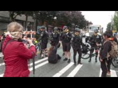 Protesters cleared from Seattle 'occupied' zone