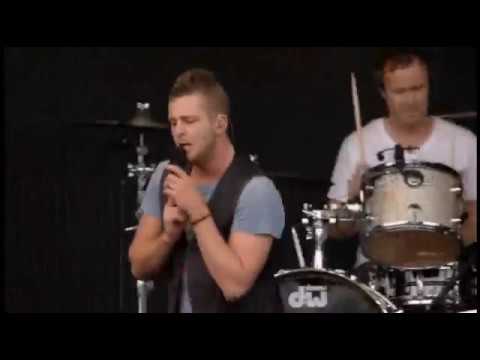 OneRepublic - Mercy (V festival 2008)