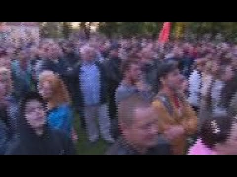 Thousands protest in Riga over COVID jab measures