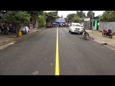 Mejoran cinco calles en el barrio Santa Rosa