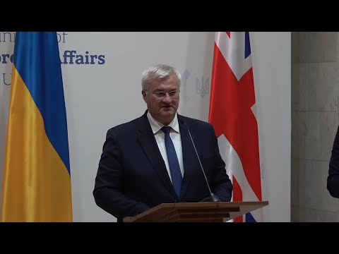 Ukrainian foreign minister calls on allies to be bold and lead 'coalition of courage'