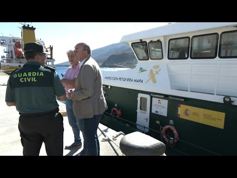 Al menos 9 migrantes muertos al volcar su barco cuando era rescatado en las islas Canarias | AFP