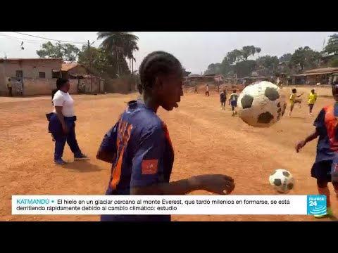 Así surgió la primera escuela femenina de fútbol en Camerún