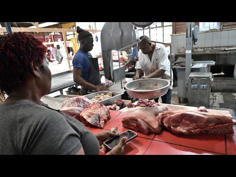 Jamaicans label pig meat a must-have for Christmas