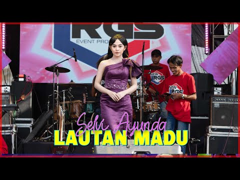 Selvi Ayunda - Lautan Madu (Official Live Music Video)