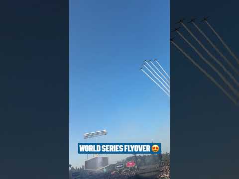The #WorldSeries returns to Los Angeles with an epic flyover! ✈️