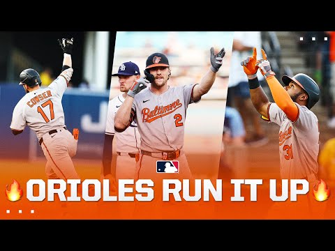 FULL INNING: The Orioles put up 8 RUNS! (feat. 3 home runs!)
