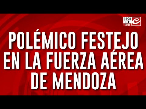 Polémico festejo con mujeres semidesnudas en la Furerza Aérea de Mendoza