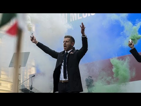 Orbán carga contra su rival Péter Magyar en su campaña electoral y le acusa de ser una marioneta