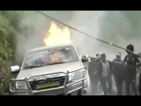Cuatro vehículos quemados en enfrentamientos en Arcopongo