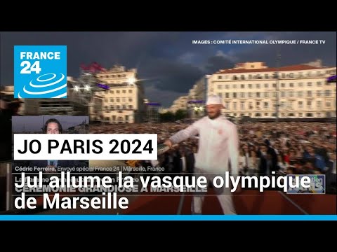 JO : la flamme olympique a embrasé Marseille • FRANCE 24