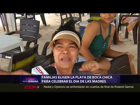 Familias eligen la playa de Boca Chica para celebrar el día de las madres