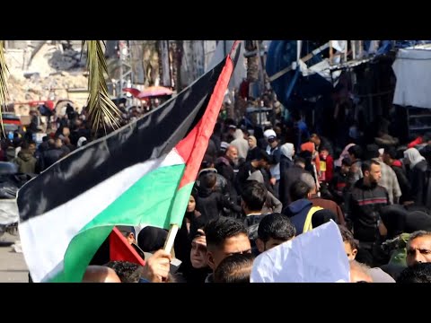Palestinians in Jabaliya protest over lack of food and medicine in northern Gaza Strip
