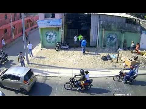 Cuando recibía moto y dinero producto de extorsiones es capturado ´Cobi´, delincuente en Cartagena
