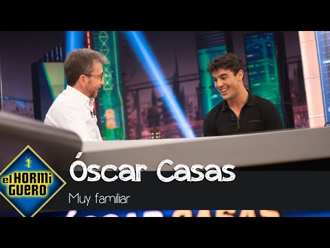 Óscar Casas responde: ¿Prepara los personajes con su hermano? - El Hormiguero