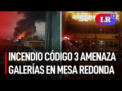 Cerca de 100 BOMBEROS atienden INCENDIO CÓDIGO 3 registrado en MESA REDONDA | #LR