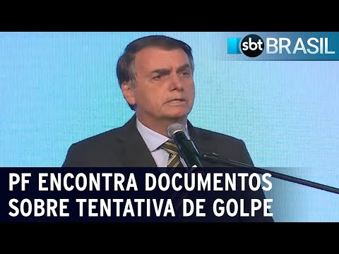 PF encontra documentos sobre tentativa de golpe na sala de Bolsonaro | SBT Brasil (08/02/24)