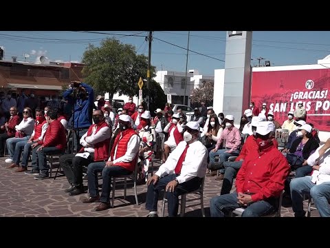 Priístas conmemoraron el 111 Aniversario de la Revolución Mexicana en la sede del partido.
